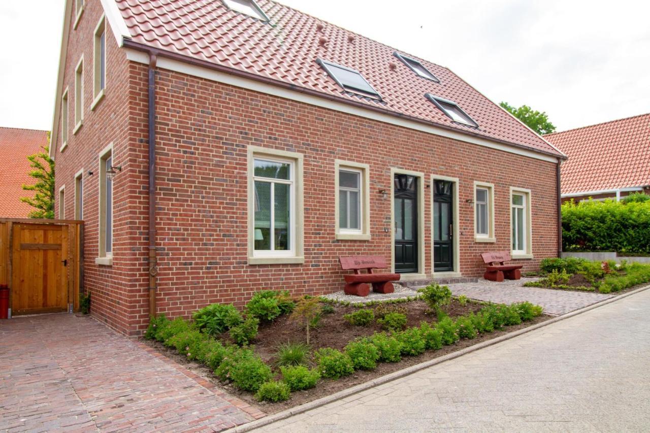 Up Besoeoek - Magnolie Mit Sauna Krummhörn Esterno foto